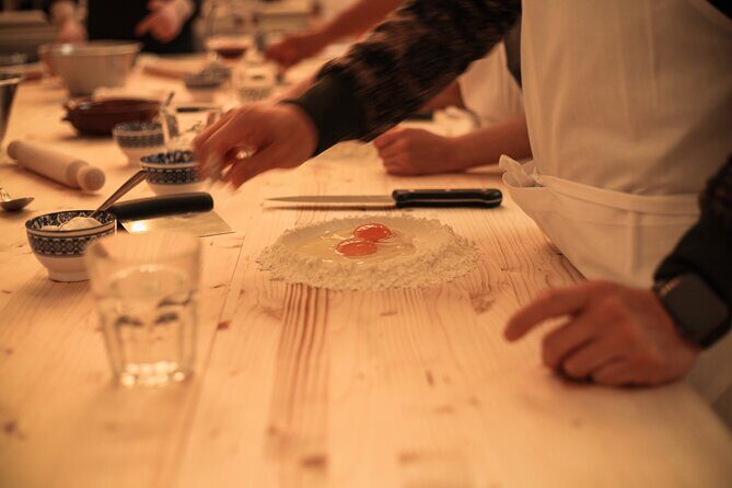 Florence: Flambé Cheese Wheel Truffle Pasta Class & Tiramisù - Who this pasta class suits best in Florence
