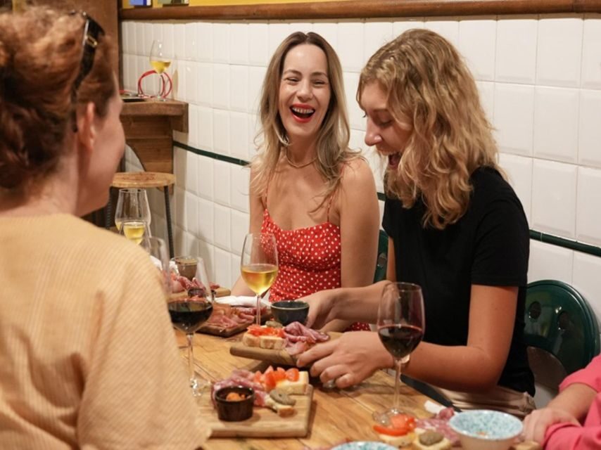 Florence: Food Walking Tour with Local Steak and Tuscan Wine - Gelato Finale in Santo Spirito: Sweet Finish With a Neighborhood Feel