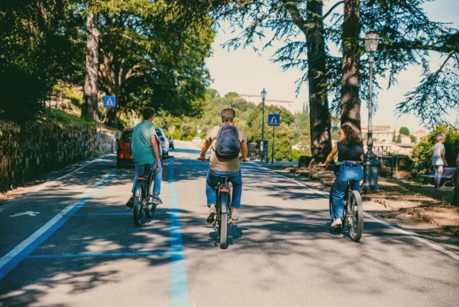 Florence: Guided Electric Bike Tour with Gelato - Optional 3-course Tuscan lunch: great if you want sit-down time