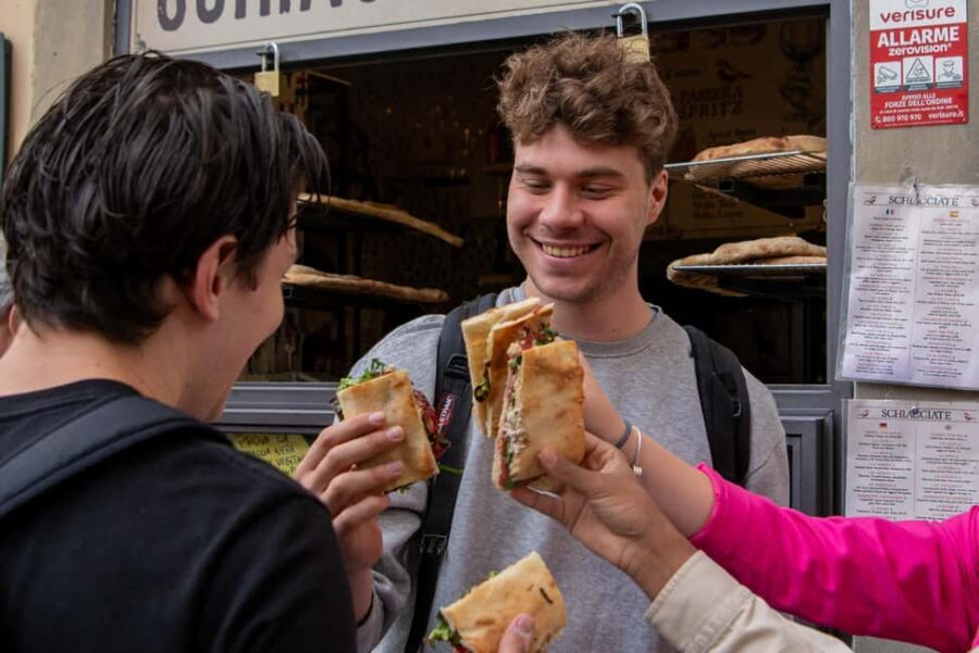 Florence: Guided Food Walking Tour with Tuscan Classics - A 3-hour taste route through Florentine comfort food