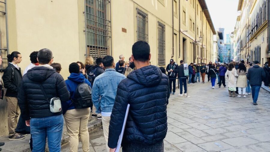 Florence: Guided Walking Tour - Santa Maria del Fiore Complex: Seeing the Cathedral Area Like a Local