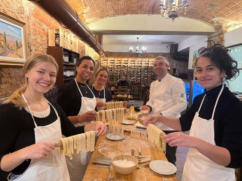 Florence: Handmade Ravioli & Pasta Class with Unlimited Wine - Where this experience fits best in your Florence plan