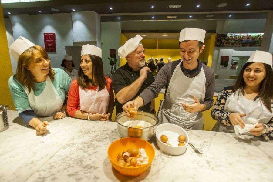 Florence: Market to Table Cooking Lesson - Bruschetta, Tiramisu, and the Lunch You Earn