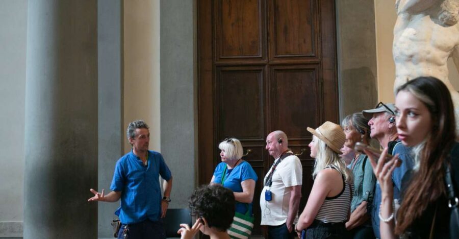 Florence: Michelangelo's David and Accademia Gallery Tour - Skip-the-line entry, but expect time-group access