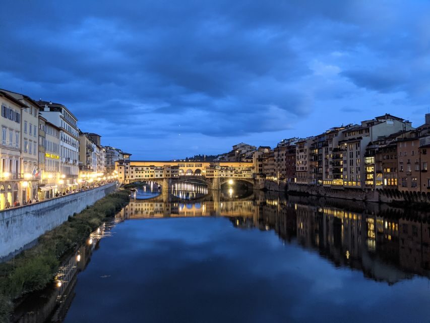 Florence: Night Tour by Electric Bike - Riding Along the Arno: Quiet Bridges and Street Lamps on Water