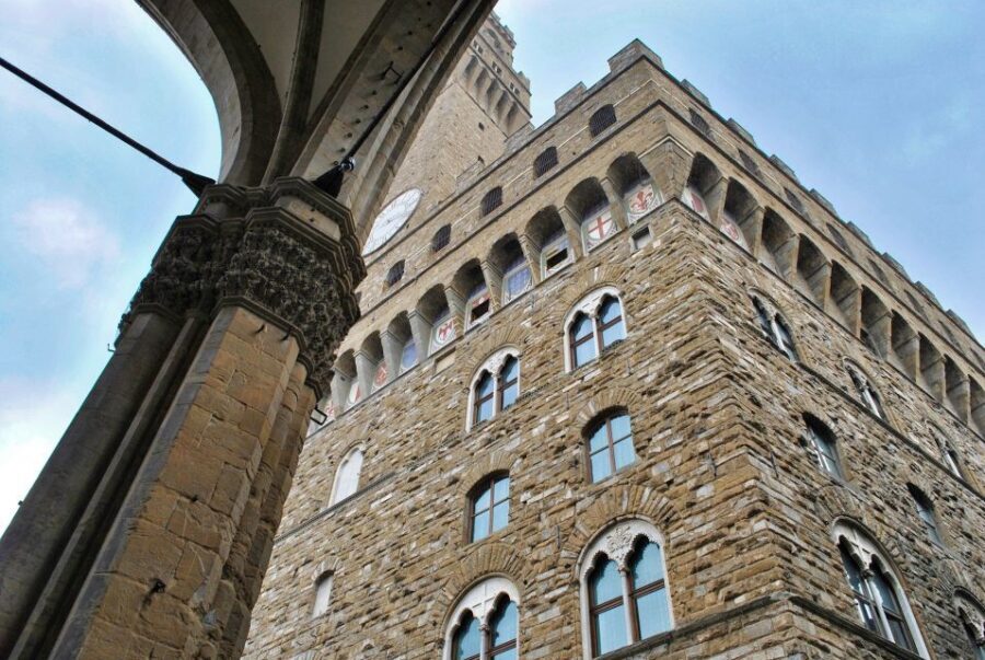 Florence: Palazzo Vecchio Guided Tour - Who should book this Palazzo Vecchio guided tour?