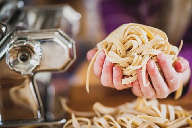 Florence: Pasta Cooking Class with Unlimited Wine - Key Things I’d Put on Your Must-Do List
