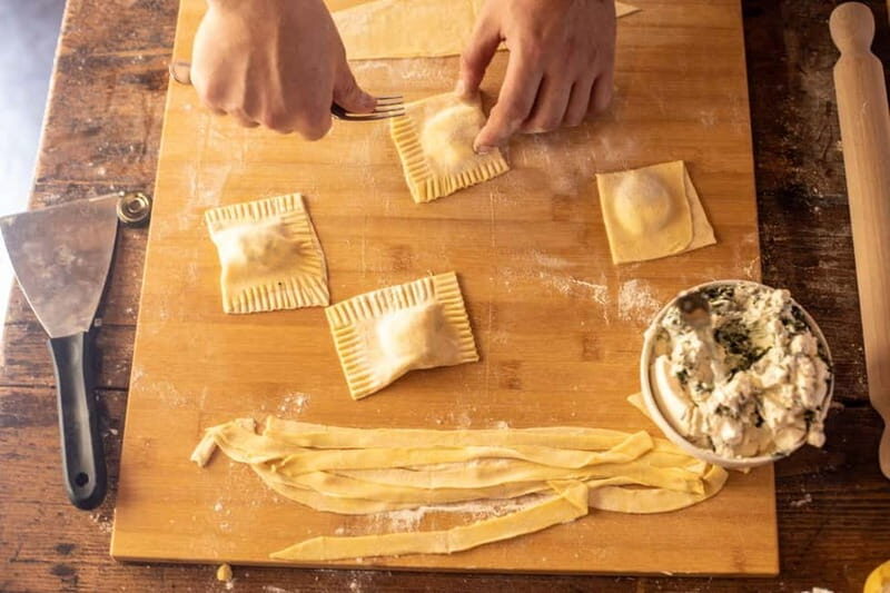 Florence: Pasta & Tiramisu Class with Unlimited Wine - What you’re really signing up for in Florence
