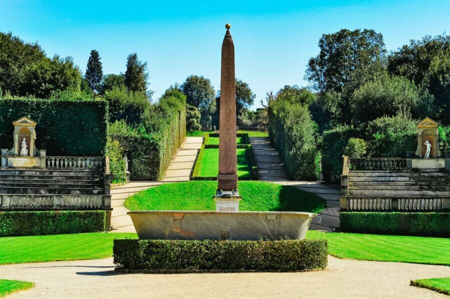 Florence: Pitti Palace, Boboli Garden, Palatine Gallery Tour - Boboli Gardens early morning: amphitheater, views, and real walking