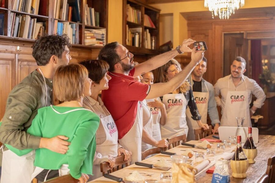 Florence: Pizza and Gelato Experience with Unlimited Wine - Pizza Dough 101: Kneading From Scratch and Picking Toppings