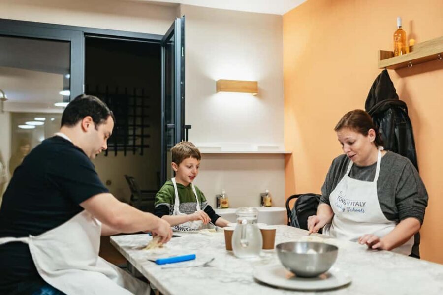 Florence: Pizza and Gelato Preparation Class - From Your Hands to Dinner: Eating What You Made