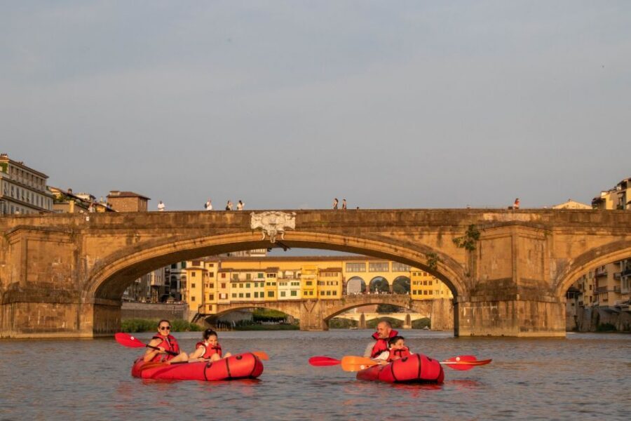 Florence: Ponte Vecchio and City Sights Guided Kayak Cruise - Uffizi Area, National Library, and the City Center From a Calm Angle