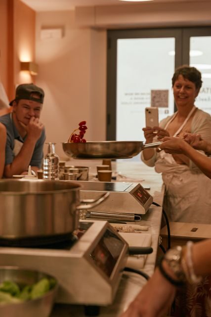 Florence: Premium Cooking Class for Pasta and Gelato - Premium Option: Central Market Tour Adds a Real Ingredient Lesson