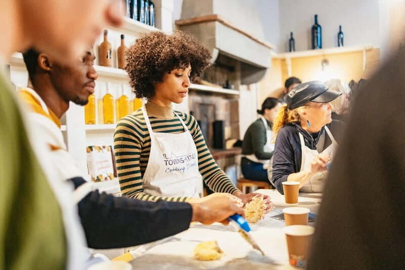 Florence: Premium Cooking Class for Pasta and Gelato - Where You Meet and How the 3–5 Hours Flow
