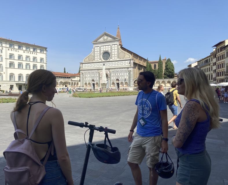 Florence: Private Bike Tour - Under the Corridor to Pitti Palace: The Secret Passage Moment