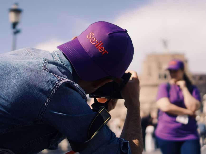 Florence: Private Photoshoot at Piazzale Michelangelo - Posing help that makes you look like yourself