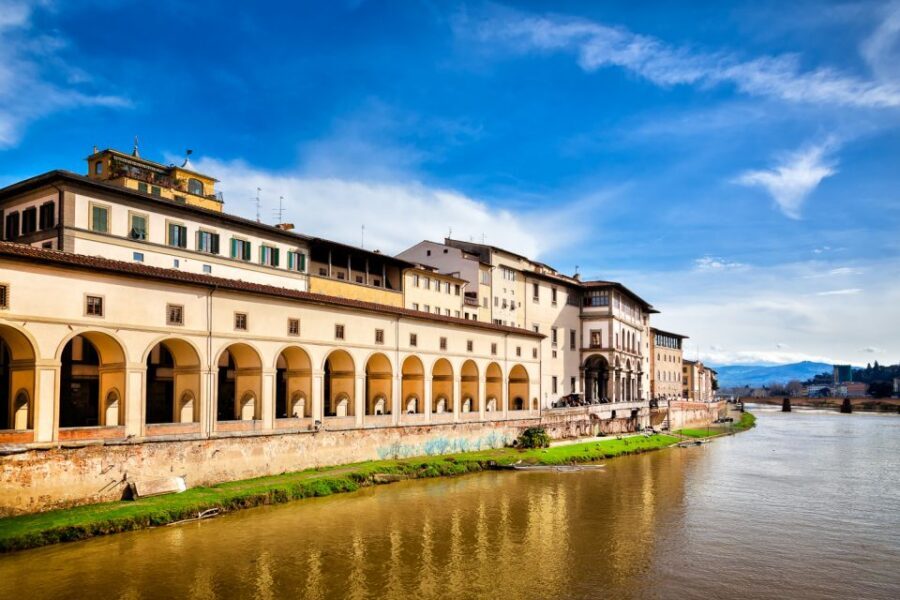 Florence: Private Uffizi Gallery Discovery Tour with Ticket - Inside the Uffizi: what your 3 hours is really for