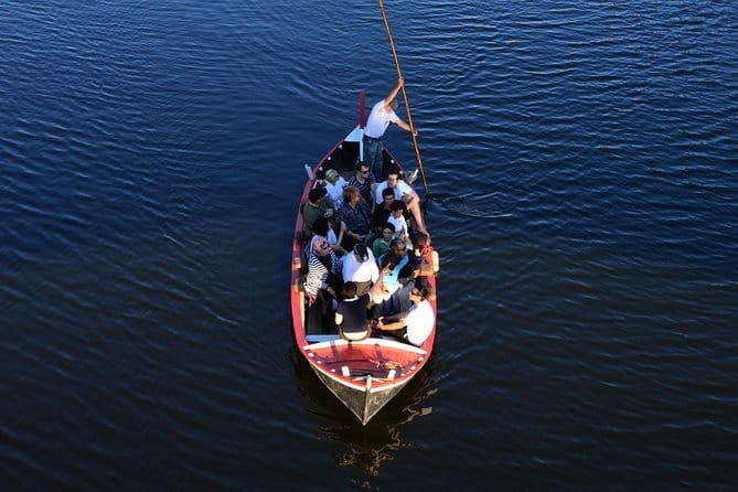 Florence River Cruise on a Traditional Barchetto - Before Boarding: Piazza della Signoria to the Ponte Vecchio Lead-In