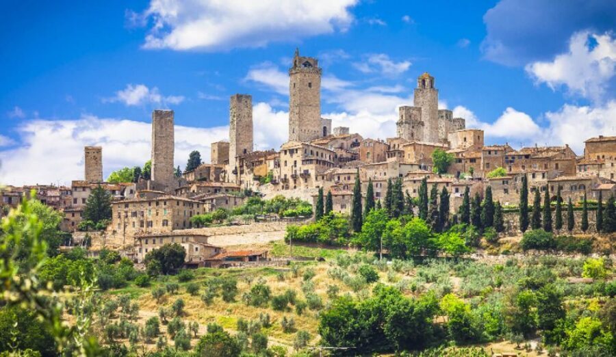 Florence: San Gimignano & Volterra Day Trip with Food & Wine - Getting out of Florence: the minivan ride and first timing