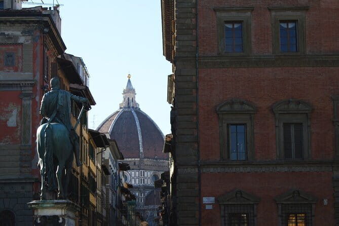 Florence Self-Guided Treasure Hunt & Medici Mystery Walking Tour - Puzzle Chapters Through Florence: Famous Stops and Quiet Corners