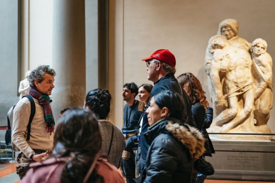 Florence: Skip-the-Line Accademia Guided Tour - The David moment: what to watch for when a guide points closer