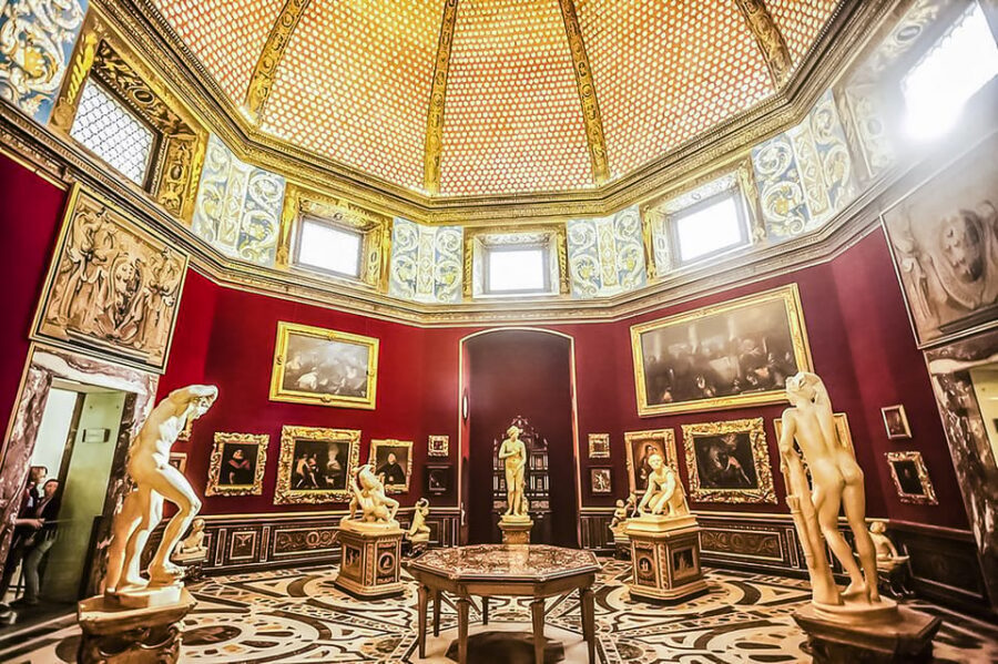 Florence: Skip-The-Line Uffizi Gallery Timed Entry Ticket - Self-Guided With a Digital Audio Guide (English)