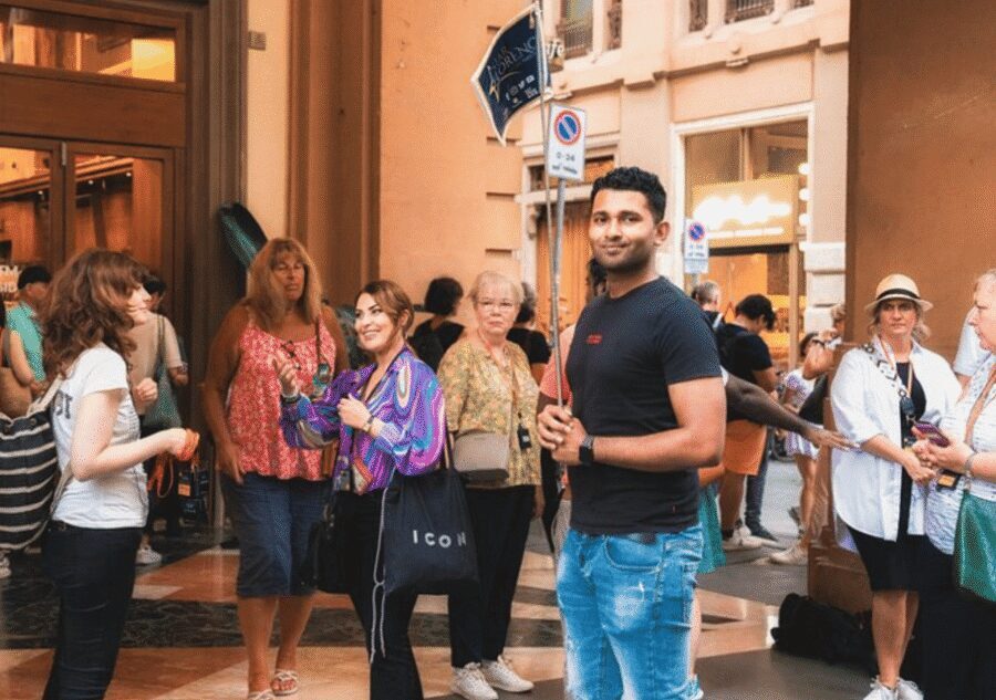 Florence: Small Group Guided Walking Tour - The Duomo to Ponte Vecchio Route That Gives You Fast Clarity