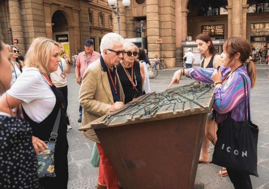 Florence: Small Group Guided Walking Tour - Duomo Complex: The Cathedral Area as an Art and Power Hub