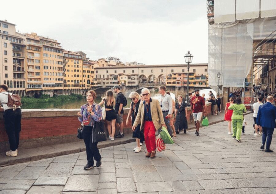 Florence: Small Group Guided Walking Tour - The Guide and the Radio System: Why the Narration Actually Works