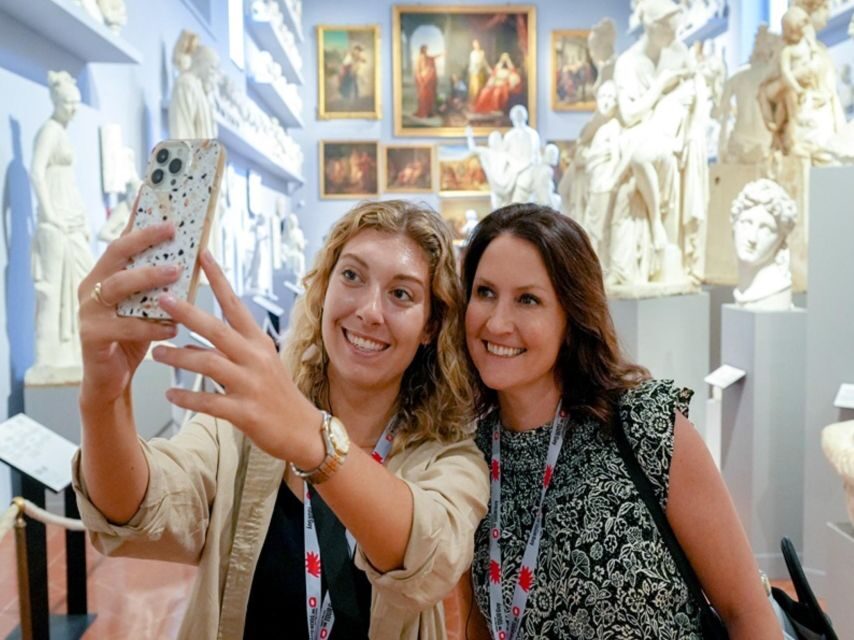 Florence: Statue of David Evening Tour - Who should book this David-focused evening tour?