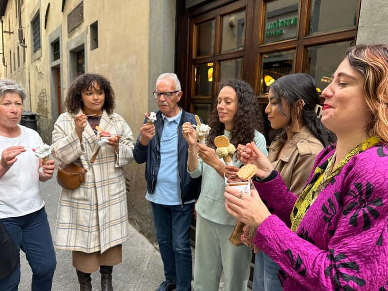 Florence: Street Food Tour with Wine & Local Guide - Group size, guide style, and why the reviews sound so similar