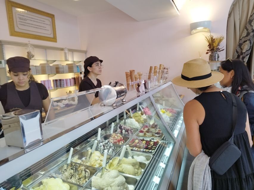 Florence: Street Food Walking Tour with Wine - Cathedral-area stops: eating while you look up