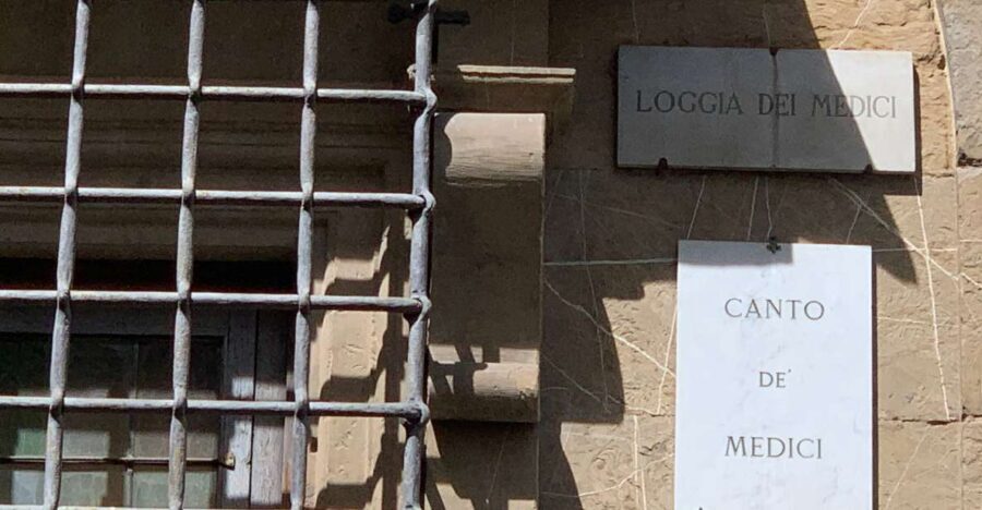 Florence: The Medici Family Guided Walking Tour - Getting Started: Via Cavour Meeting Point and the 90-Minute Pace
