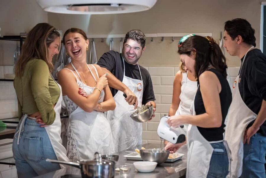 Florence: Tuscan Cooking Course with Dinner - Via Cavour Meeting Point and How You’ll Find the Group