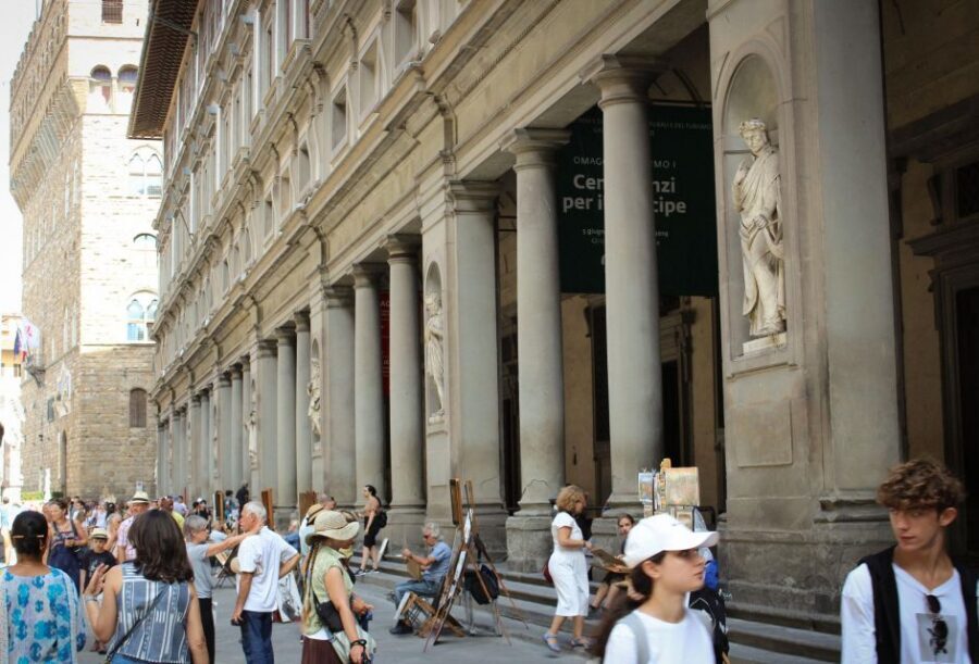 Florence: Uffizi Entry Ticket & Audio Guided Tour with Host - Who Should Book This Uffizi Tour?