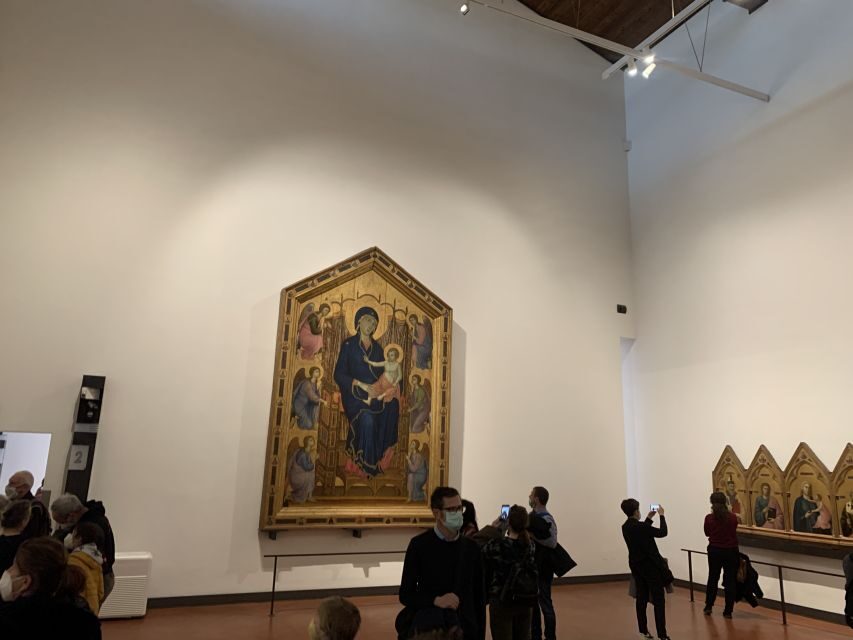 Florence: Uffizi Gallery Guided Tour w/ Skip-the-Line Entry - A realistic view of logistics: security, possible waits, and timing