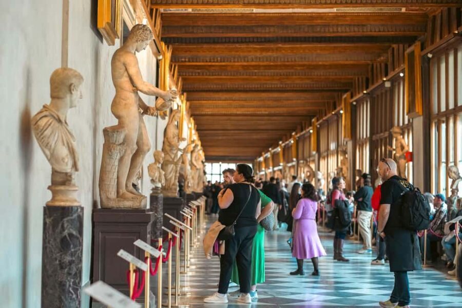 Florence: Uffizi Gallery Reserved-Entry VIP Tour - Skip-the-line reserved entry: how much time you really save