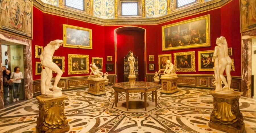 Florence: Uffizi Gallery Tickets with Optional Audio Guide - What You’ll See: Botticelli, Michelangelo, Leonardo, and Raphael