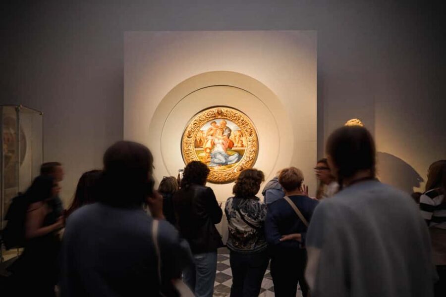 Florence: Uffizi Guided Tour with Skip-the-Line Entry Ticket - Michelangelo’s Doni Tondo: When Small Format, Big Impact