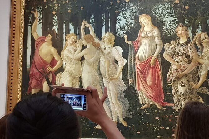 Florence: Uffizi Highlights, In-Depth Masterclass or Private Tour - Entering The Uffizi With Reserved Entry (And Fewer Headaches)