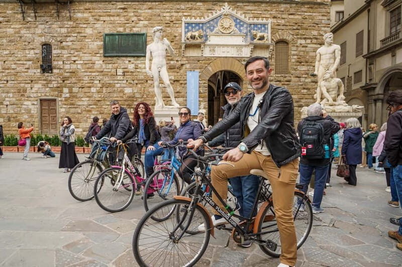 Florence: Untold Bike tour with Roberto - Piazza della Repubblica: the center explained beyond the photos