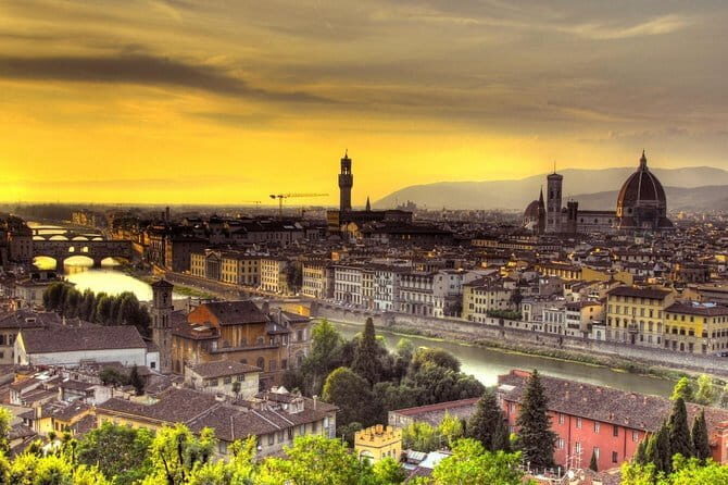Florence Walking Tour – Hidden Gems - Piazza della Signoria: power, statues, and the open-air museum feeling