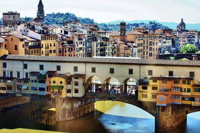 Florence Walking Tour with Accademia, Uffizi & Lunch - Ponte Vecchio: finish your walking loop with views and jewelry-shop energy