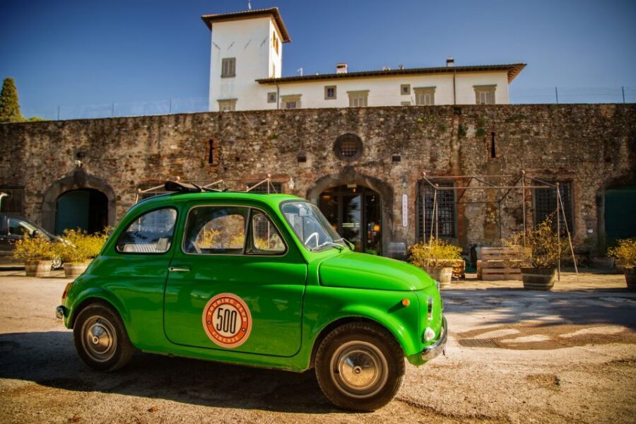 Florence Wine Tasting and Tuscan Lunch in a Vintage Fiat 500 - Wine and olive oil tasting: more than a quick sip