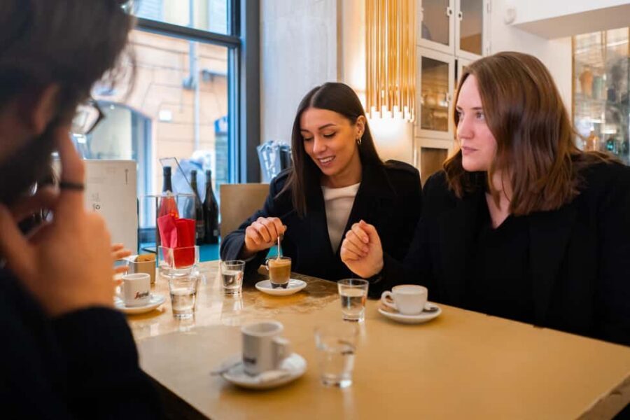 Florence’s Ultimate Food Tour: Full Tuscan Meal with a Local - Florence Central Market dessert: cantucci with vinsanto or top gelato