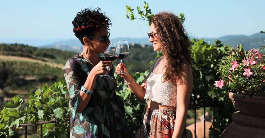 From Florence: Chianti Wine Tour with Tastings - Winery Stop 1: A Cozy Organic Producer and a Classic Local Tasting
