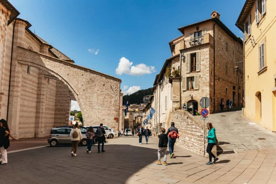 From Florence: Orvieto and Perugia Tour with Church Visits - Basilica of San Francesco: the fresco experience you can’t fake
