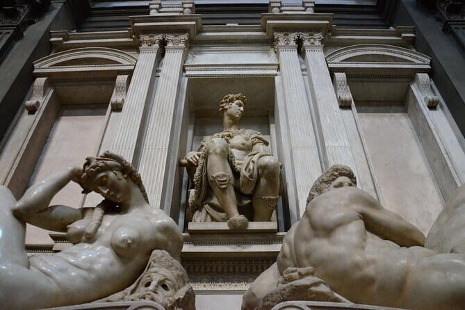 From Florence: Pisa Afternoon Tour & Leaning Tower Access - Comfort, clothing, and the “stairs you can’t dodge” reality