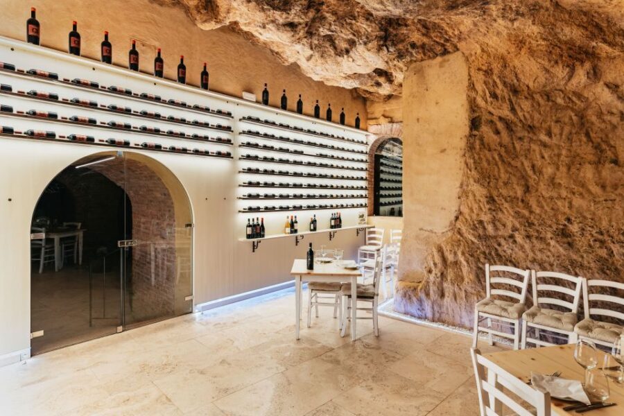 From Florence: Val D'Orcia Tour with Wine Tasting - Town time strategy: how to pace yourself across three hill towns