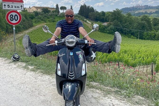 From San Gimignano: Tuscany Vespa Tour, Lunch & Wine Tasting - Why a 50cc Vespa through Chianti is such a good idea